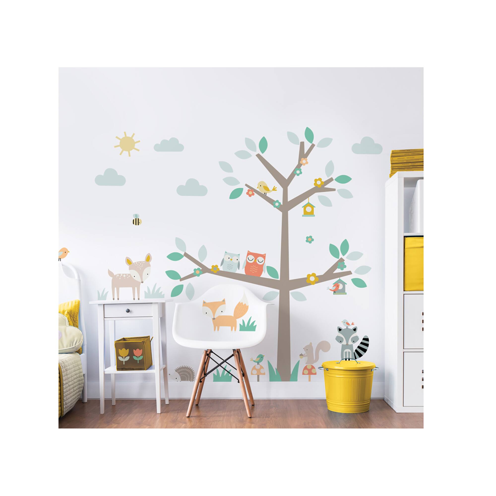 Walltastic Woodland Tree & Friends Wall Stickers